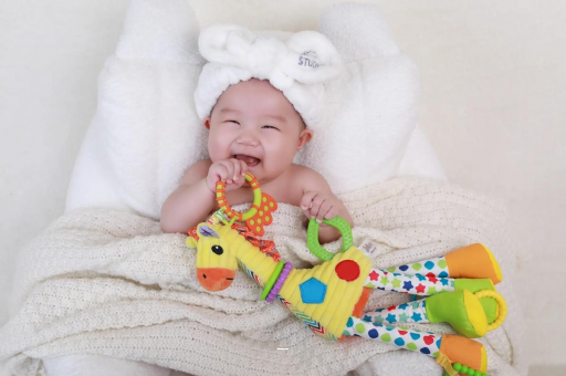 巴音郭楞宝宝最晚多久会走路 巴音郭楞宝宝最晚多久会走路