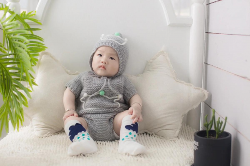 巴音郭楞八零甜妻萌宝宝